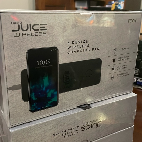 Tech2 Nano 3 in 1 Wireless Charger - Picture 1 of 8